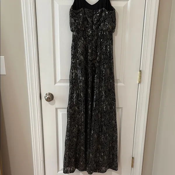 Lulu’s Black and Silver/Gold Sequin Evening Dress - Image 5
