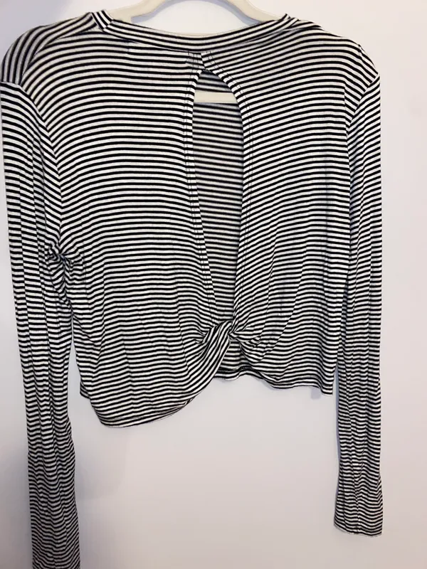 Forever 21 Long Sleeve Striped Crop Top - Image 2