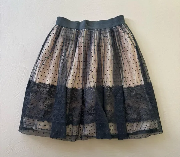 Morgan & Co Sheer Floral Lace Skirt - Image 5