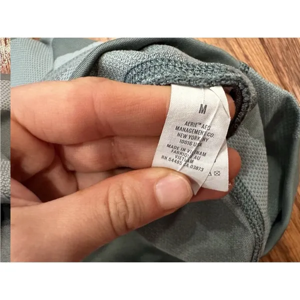 Aerie Green Camo Leggings Medium M - Image 6