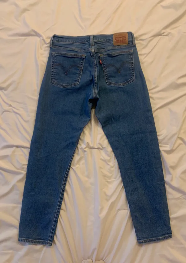 Levis Jeans - Image 3