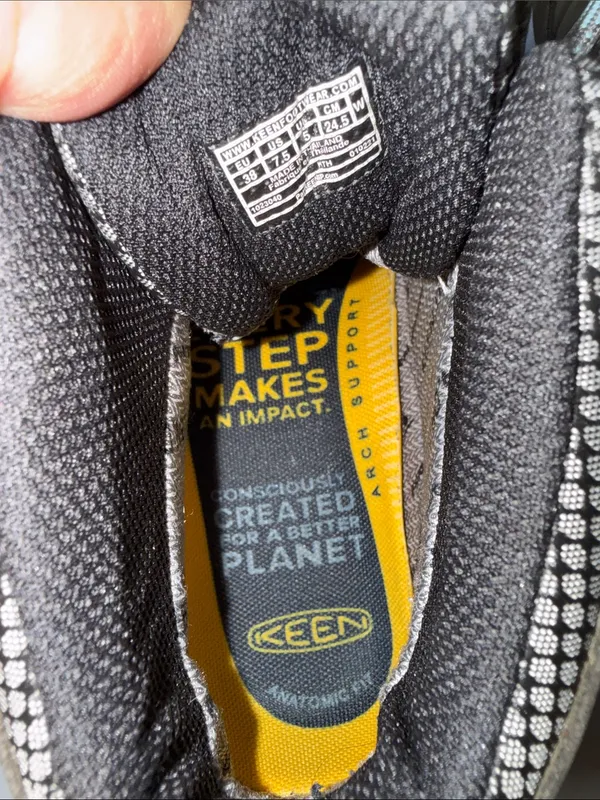 Keen Kids Gray and Black Trail Boots - Image 9
