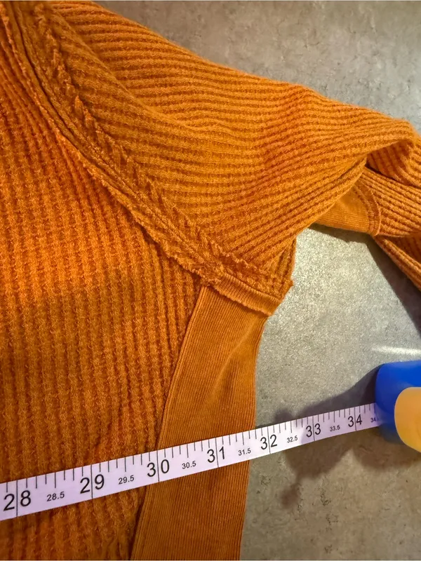 We The Free Womens Brown Ribbed Knit V-Neck Dolman Sleeve waffle Sweater Size L - Image 7