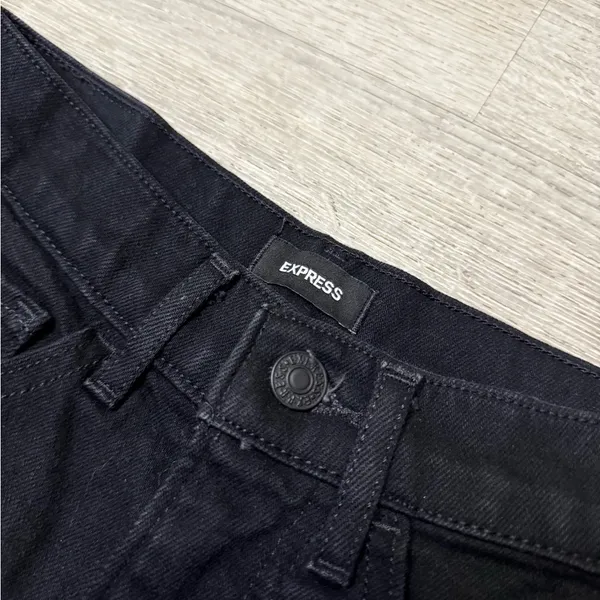 •EXPRESS• HIGH RISE STRAIGHT ANKLE JEANS - Image 5