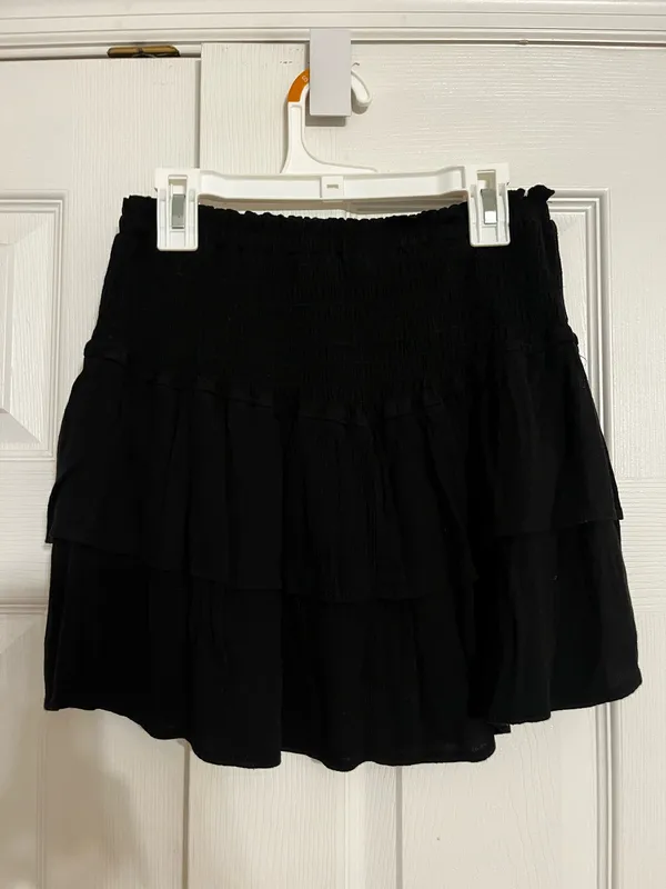 Black Skirt - Image 2