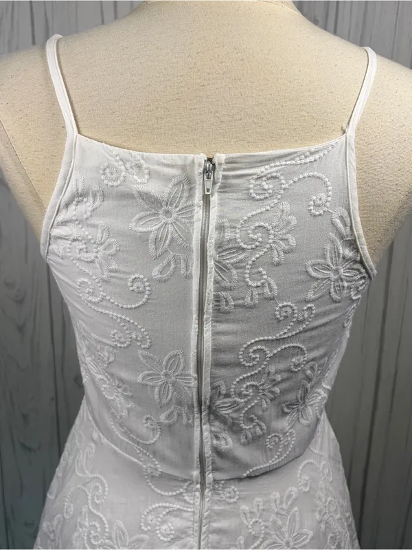 ALTAR’D STATE Embroidered 100% Cotton Asymmetric Fit & Flare White Dress,‎ Large - Image 8