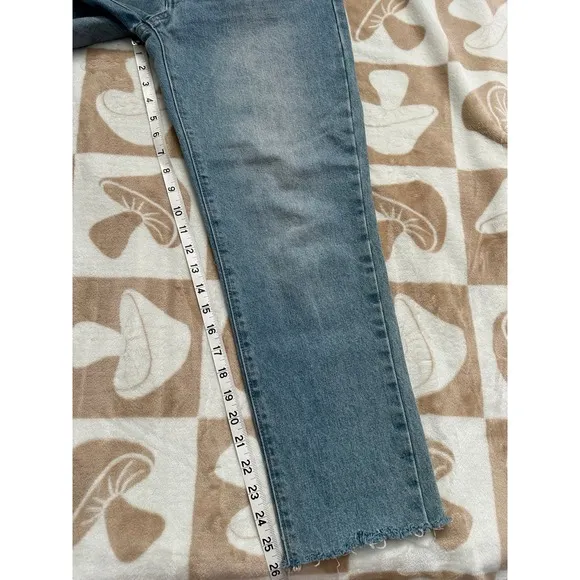 Lucky Brand High Rise Mom Blue Jeans‎ Size 26 - Image 9