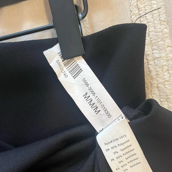 Black woven pencil skirt - knee length size medium - Image 2