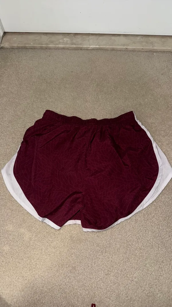 Nike Minnesota shorts - Image 2
