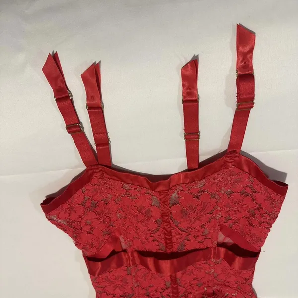 Victoria’s Secret 34B Red Boned Corset Bra With Garter Straps Lace Women’s - Image 6