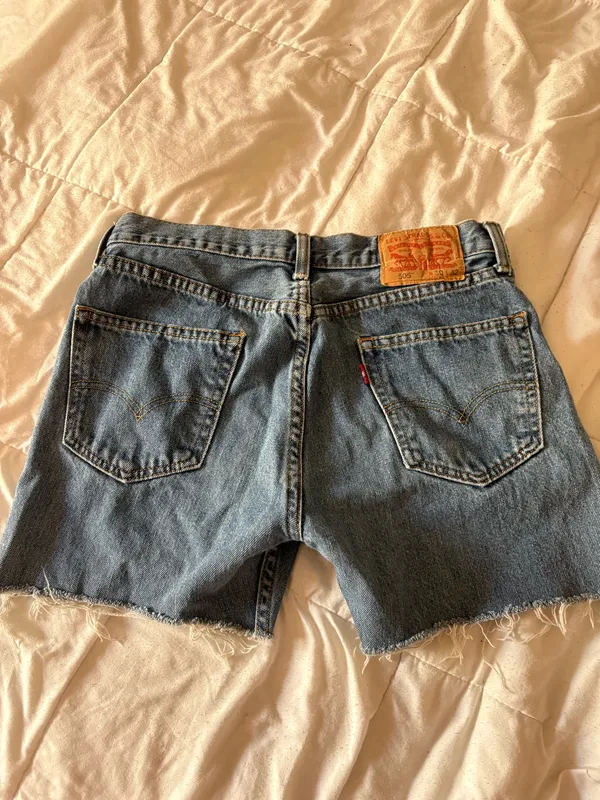 Levi’s 505 Shorts - Image 2