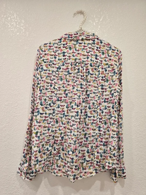 Anthropologie Maeve long-sleeve button-down Butterfly Print blouse US4 - Image 4