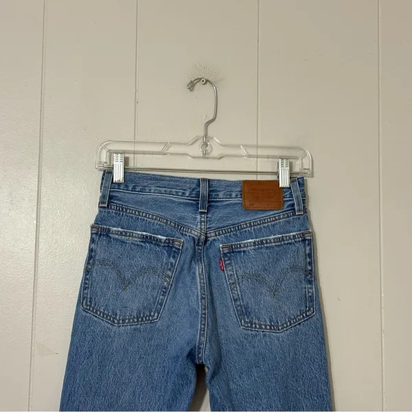 Levi’s 501 Original High Rise Straight Leg Jeans Women’s 24 Distressed Button Fl - Image 5