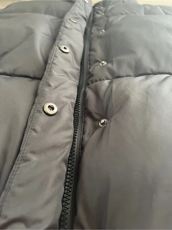 Sebby Women’s Black Cropped Oversized Puffer Jacket Size L - Image 11