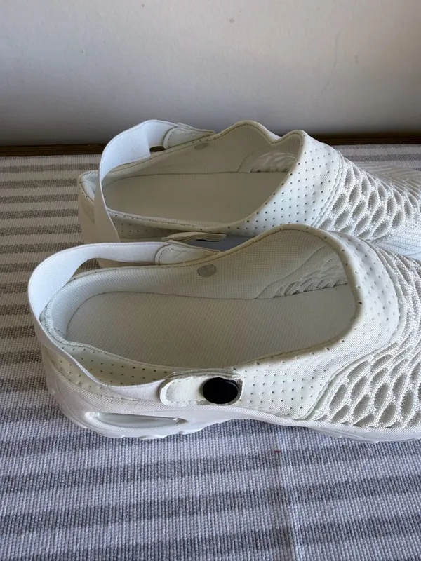 Women's White Open Heel Strap Mesh Shoe Size 39 aka 8 #260858 - Image 2