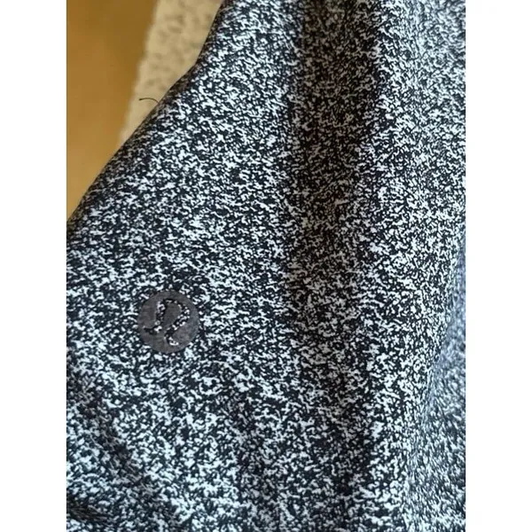 Men’s lululemon shorts - Image 5