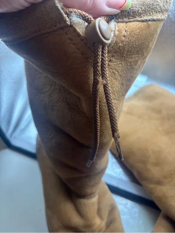 UGG Australia Ultimate Tall Winter Boots Womens Size 8 Chestnut Drawstring - Image 6