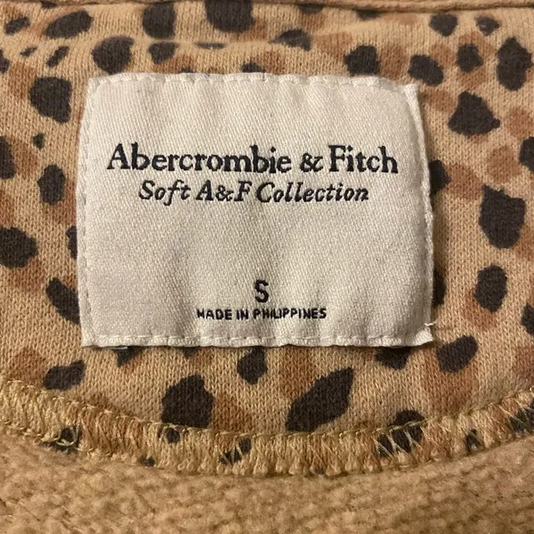 Abercrombie Womens Cheetah Print Sweatshirt Soft Collection Small - Image 2