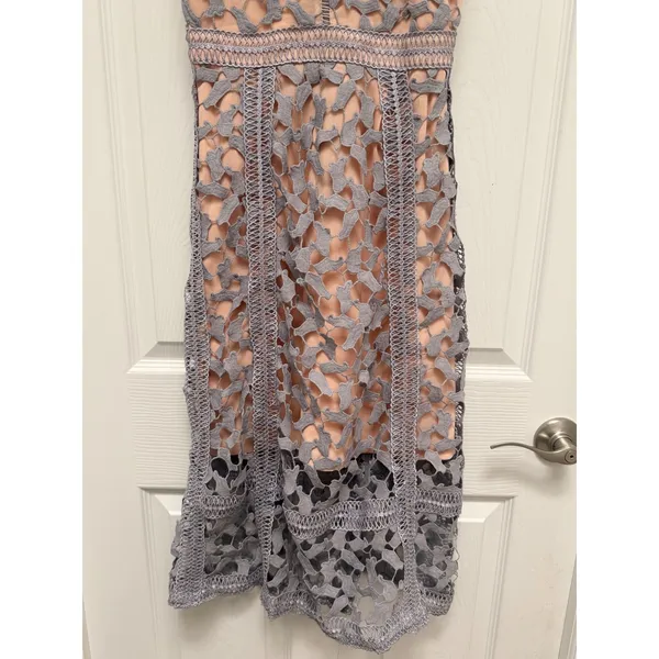 ELLIATT Tingle Lace Midi Dress‎ Lavender Crochet V-Neck Cocktail XS - Image 6