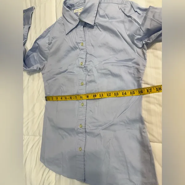 Banana Republic button up shirt. Baby blue. Size S - Image 7