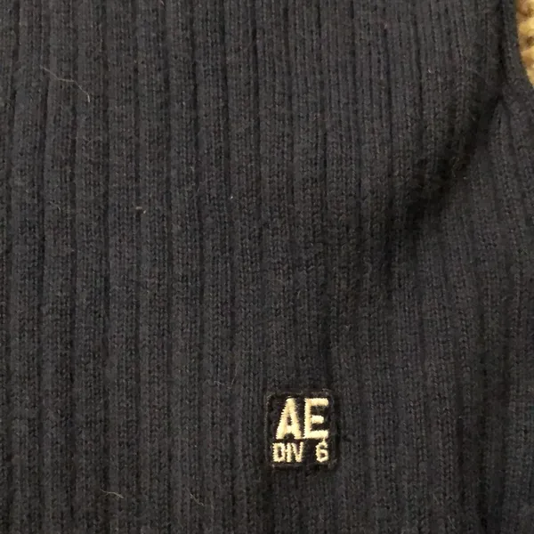 American Eagle Navy Ribbed V-Neck Cotton Sweater Sz. S - Image 5