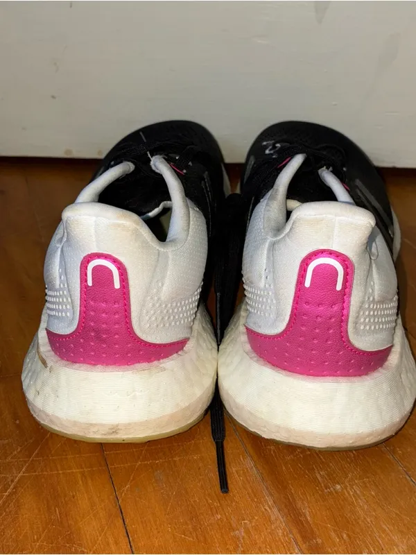 ADIDAS Pureboost 21 Running Shoes Black/White WOMEN Size 9 GX8088 - Image 3