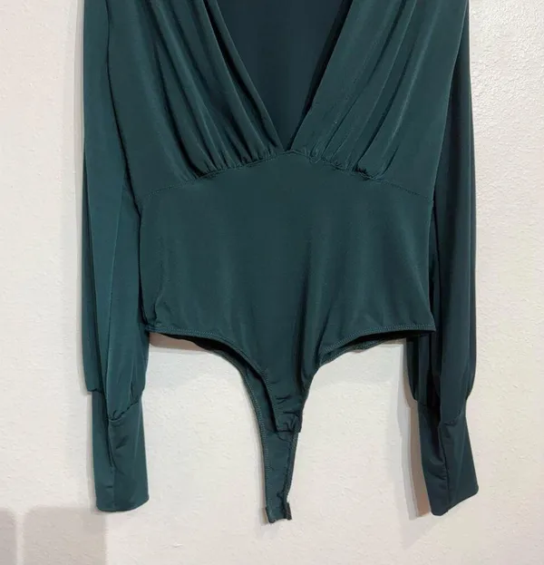 21 Saints Green Slinky Plunging Bodysuit Sz XL - Image 4