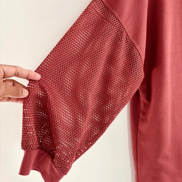 LIVE WELL Lifestyle Mesh Sleeve Sweatshirt Pullover Top Burgundy Wine Size L - Image 2