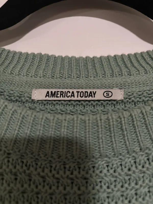 Sweater Green - Image 2