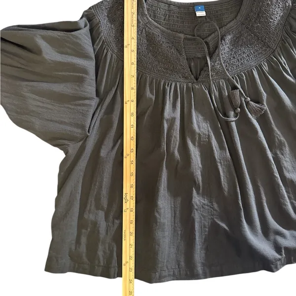 Old Navy Black Blouse with‎ Tassel Accents - Image 3