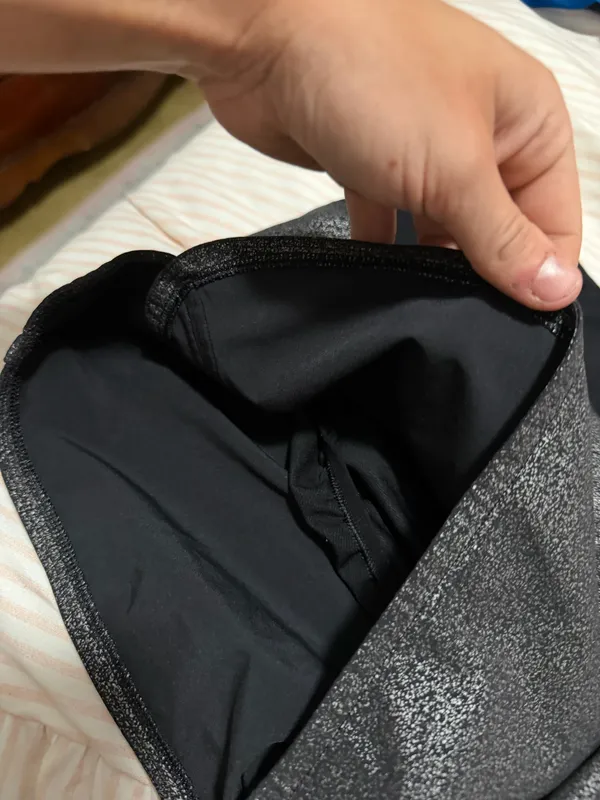 Lululemon Speed Shorts 2.5" Low-Rise - Image 7