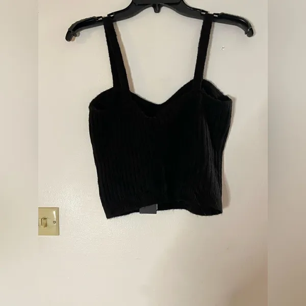 NWT Vero Moda Vmjoleen Sweater Tank Black Size Small - Image 2