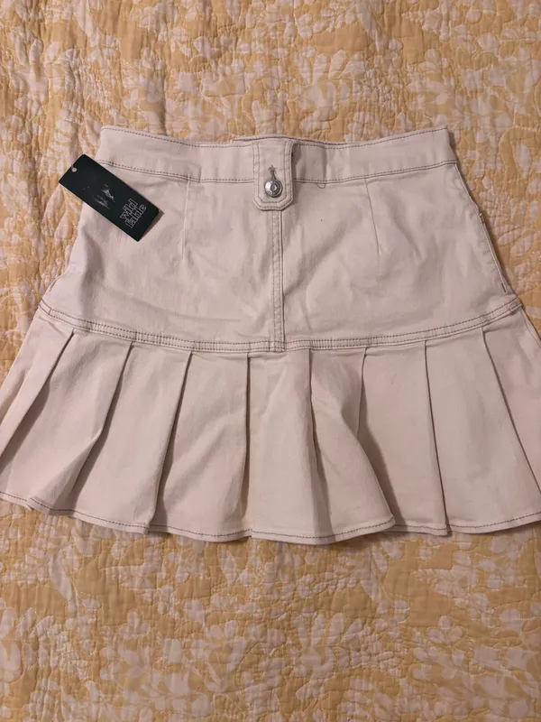 Cream Pleated Denim Skirt - Image 6