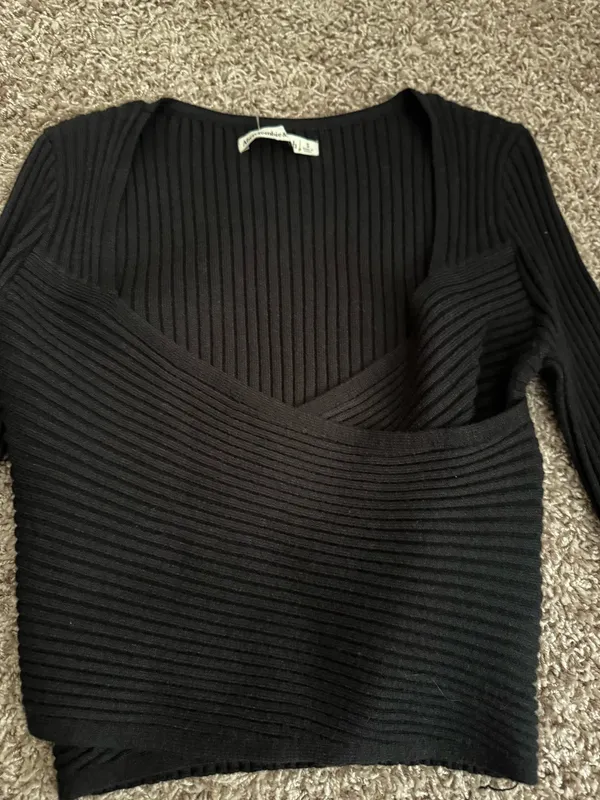 Abercrombie Sweater Wrap Long Sleeve - Image 3