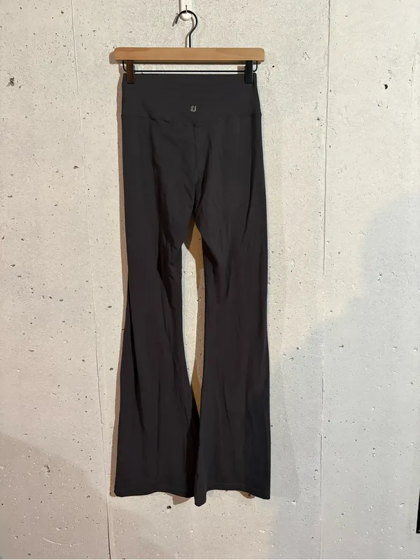UEU High Waisted Flare Leggings | Size: Medium | Color: Gray - Image 3