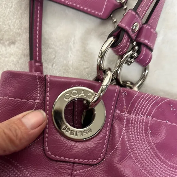 Coach Pink Tote Bag with Signature Design - Image 10