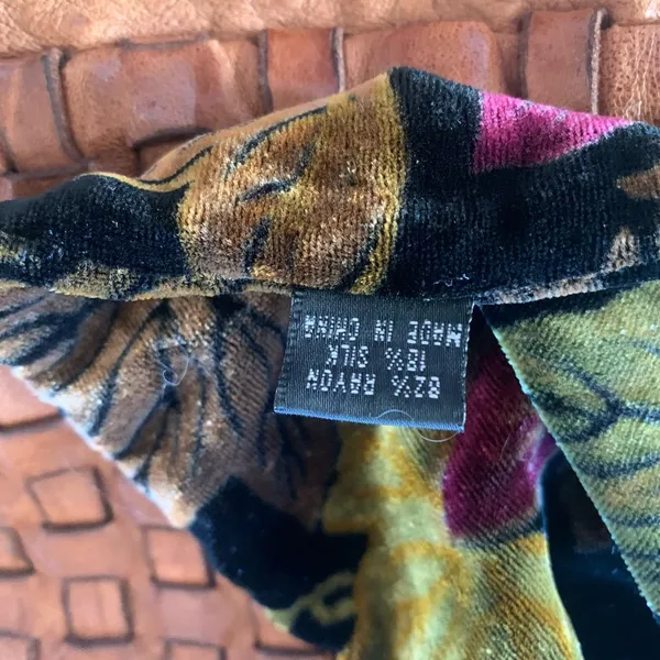 Velvety Feel Rayon Silk Leaf Scarf - Image 3