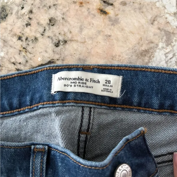 Abercrombie & Fitch Mid Rise 90s Straight Jeans Medium Wash Size 28 Regular - Image 7