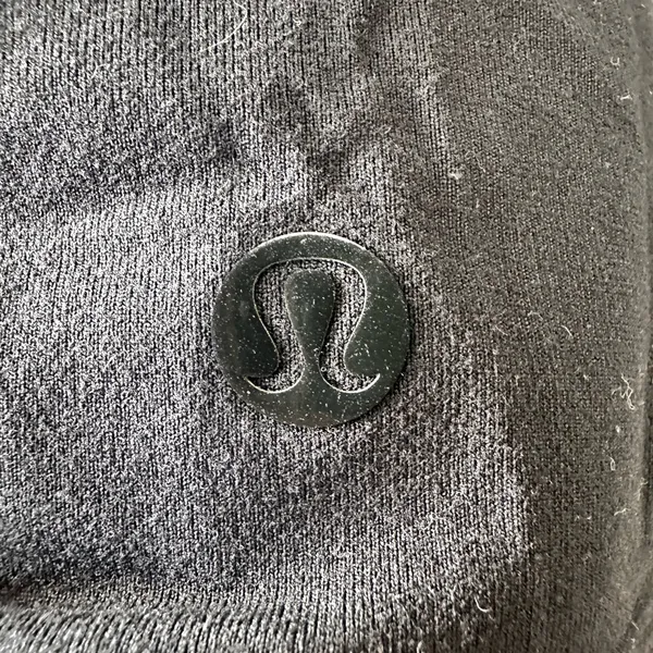 1031. Lululemon Making Moves Long Sleeve ptp 21 Black Size 10 - Image 6