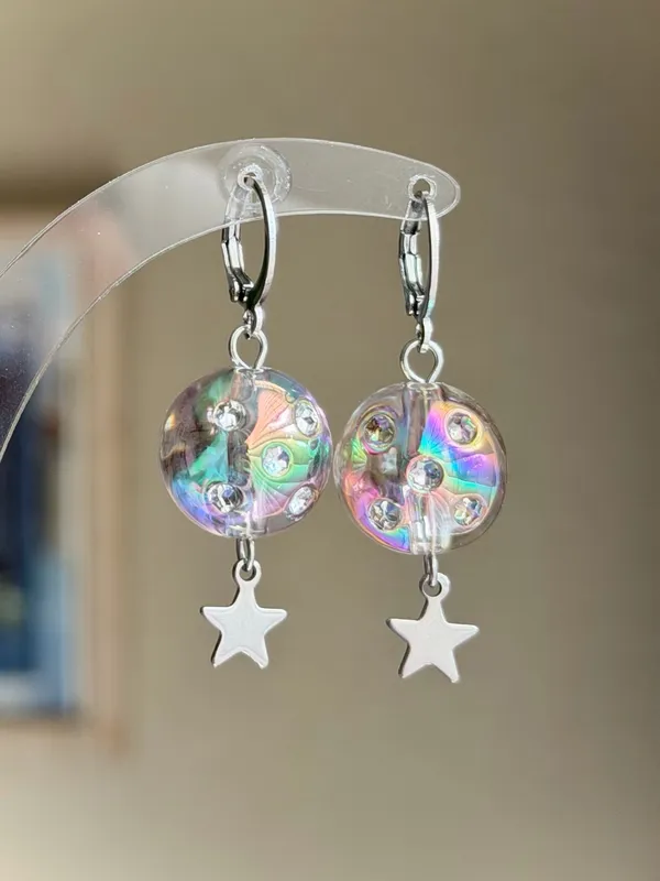 Handmade round beads & star y2k cute whimsical dangle earrings⭐️ - Image 4