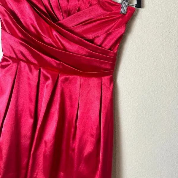 VINTAGE Roberta Party Dress Red Satin Strapless Pleated Bodice - size 5/6 - Image 8