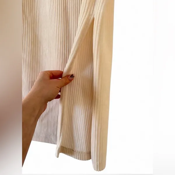 corduroy skirt slit on side - Image 2