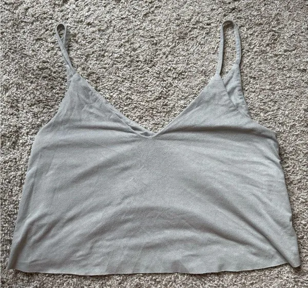 Forever 21 Soft Gray Top - Image 2