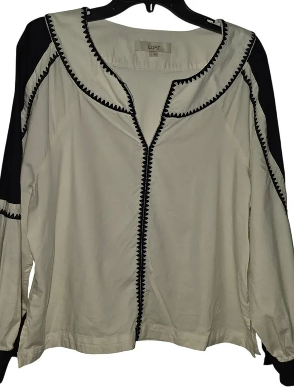 Loft Long Sleeve Blouse Size Large - Image 3