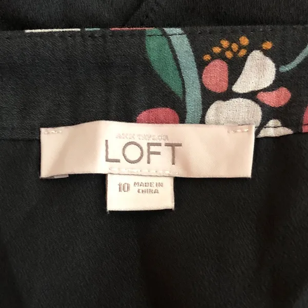 LOFT size 10 Floral Tiered Skirt - Image 4