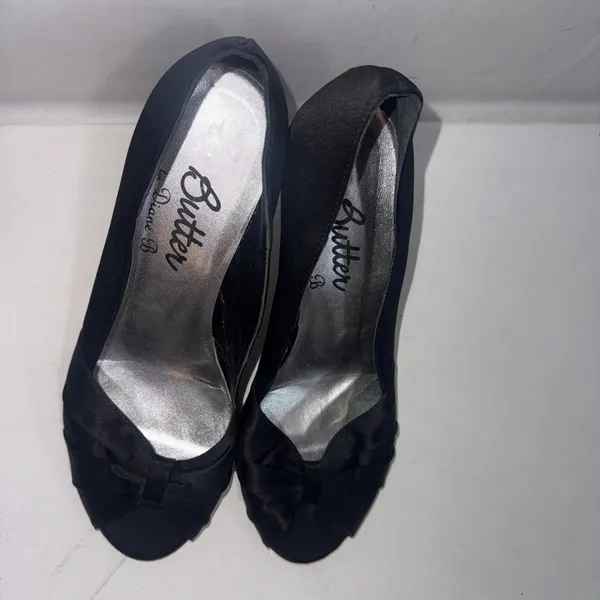 Butter For Diane B Satin Peep Toe Italian Black Minimalist Pumps‎ Heels Size 9 - Image 4