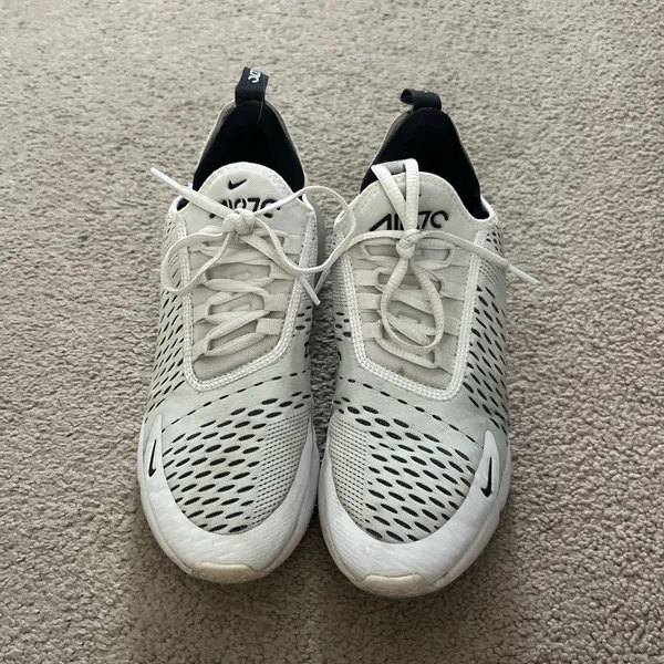Nike Air Max 270 Women’s Shoes - Image 4