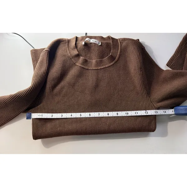 Abercrombie & Fitch Chocolate Brown Ribbed Knit Crew‎ Neck Sweater Minimalist S - Image 6