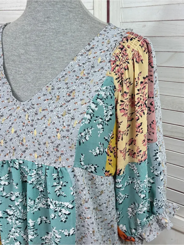 UMGEE Floral Patchwork Print‎ V Neck Chiffon Blouse Grey Multi Medium Boho - Image 5