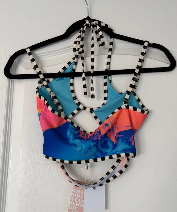 Crop Top - Image 5
